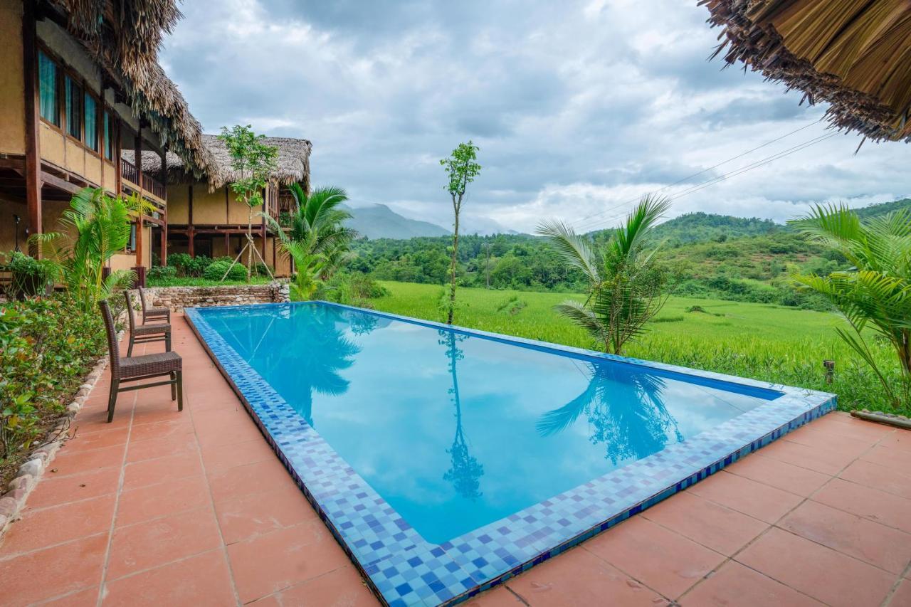 Mai Chau Onsen Retreat Hotel ภายนอก รูปภาพ