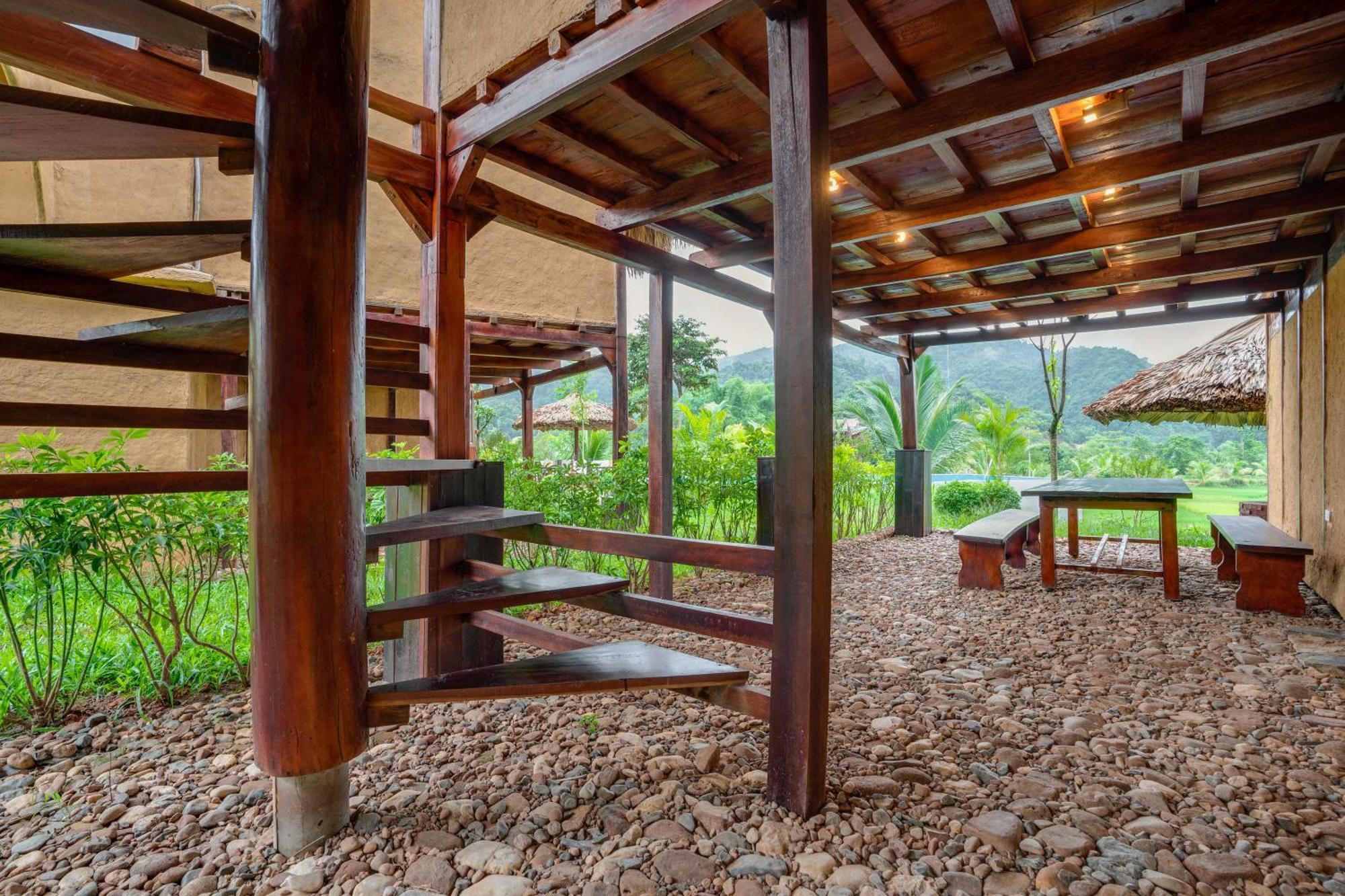 Mai Chau Onsen Retreat Hotel ภายนอก รูปภาพ