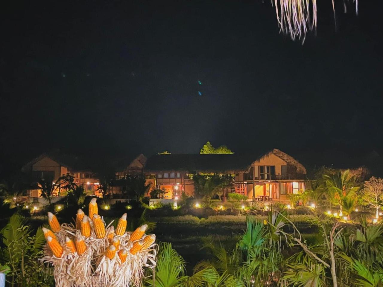 Mai Chau Onsen Retreat Hotel ภายนอก รูปภาพ