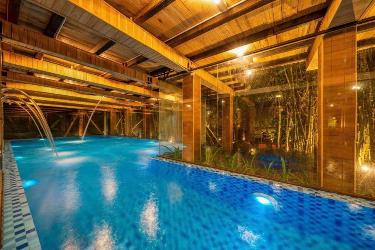 Mai Chau Onsen Retreat Hotel ภายนอก รูปภาพ